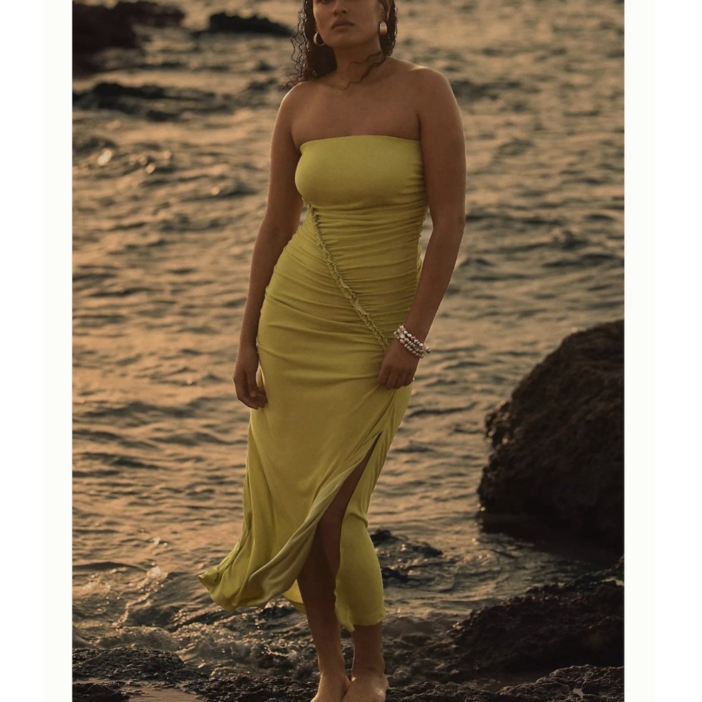 NWT Anthropologie Gabbie Strapless Ruched Tube Dress Celandine Chartreuse Green